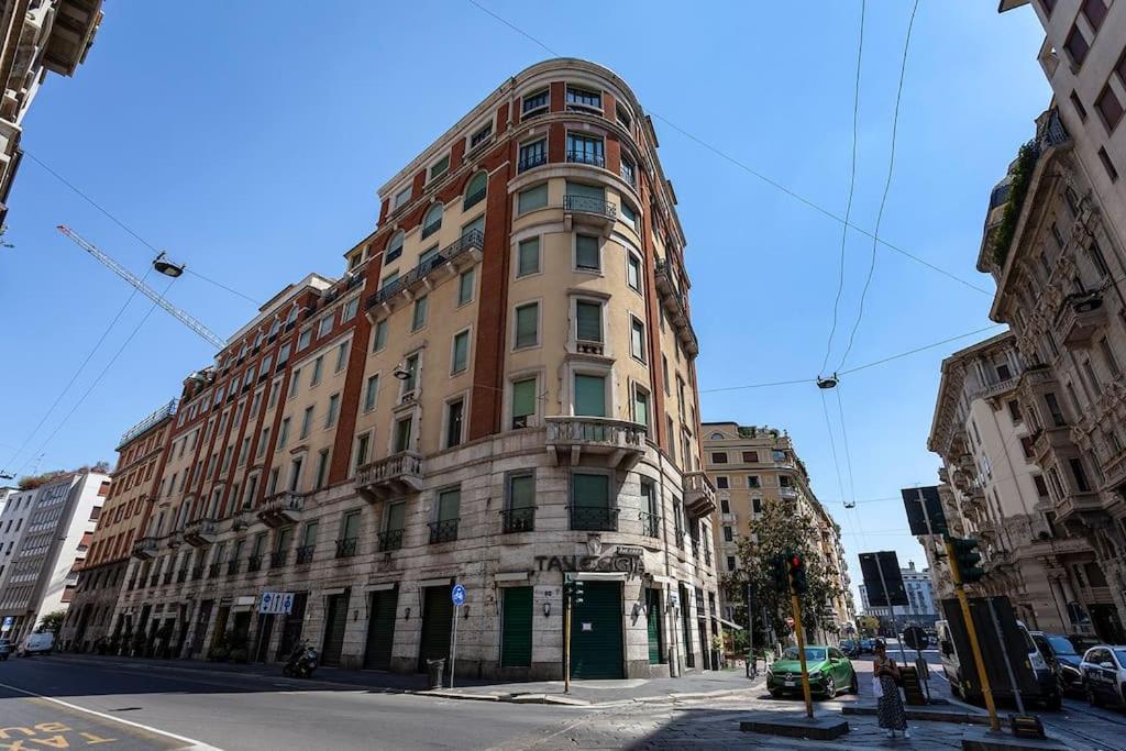 Duomo-San Babila-Tribunale Wifi-Netflix Milan Bagian luar foto